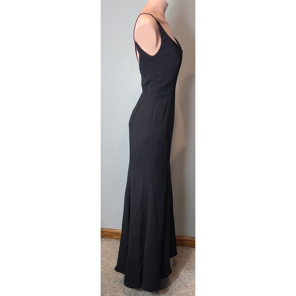 Hayley Paige black evening gown Size 2 Prom Wedding Elegant Maxi Goth Holiday - Picture 4 of 10